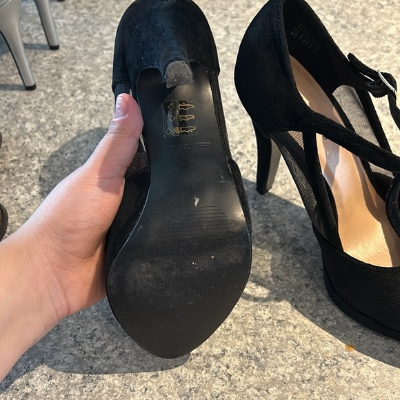 Call it spring heels - Picture 3 of 4